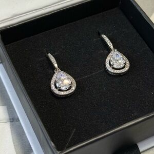 Cate & Chloe Isabel “Queen” 18K White Gold Plated Drop Earrings